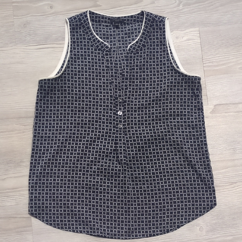 Ann Taylor SP Blue White Sleeveless Top Button Collar